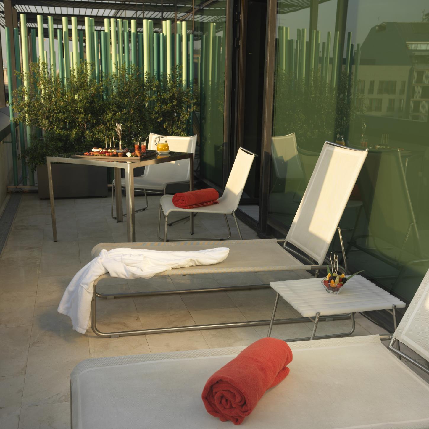 Hotel Condes De Barcelona Luaran gambar