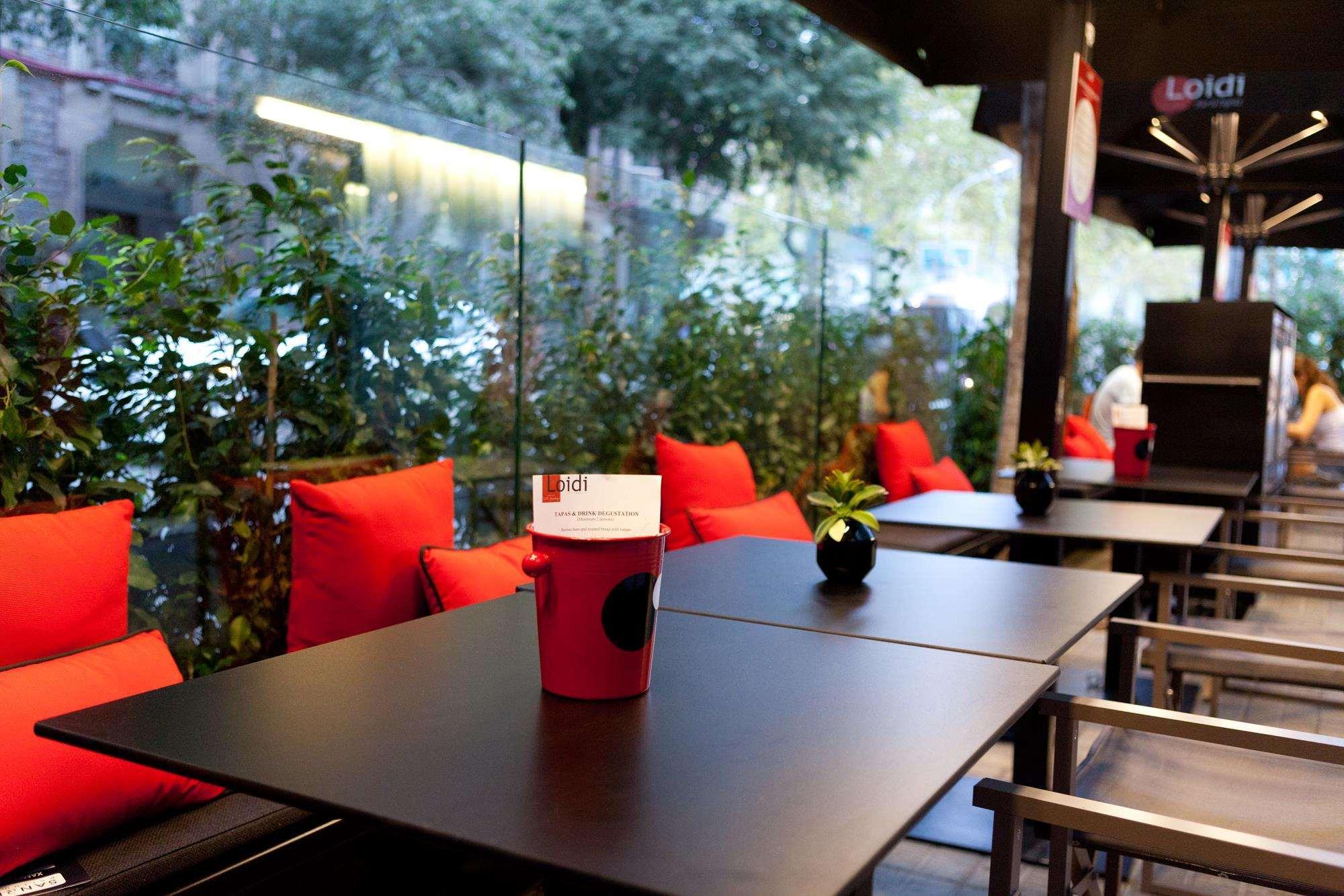 Hotel Condes De Barcelona Luaran gambar