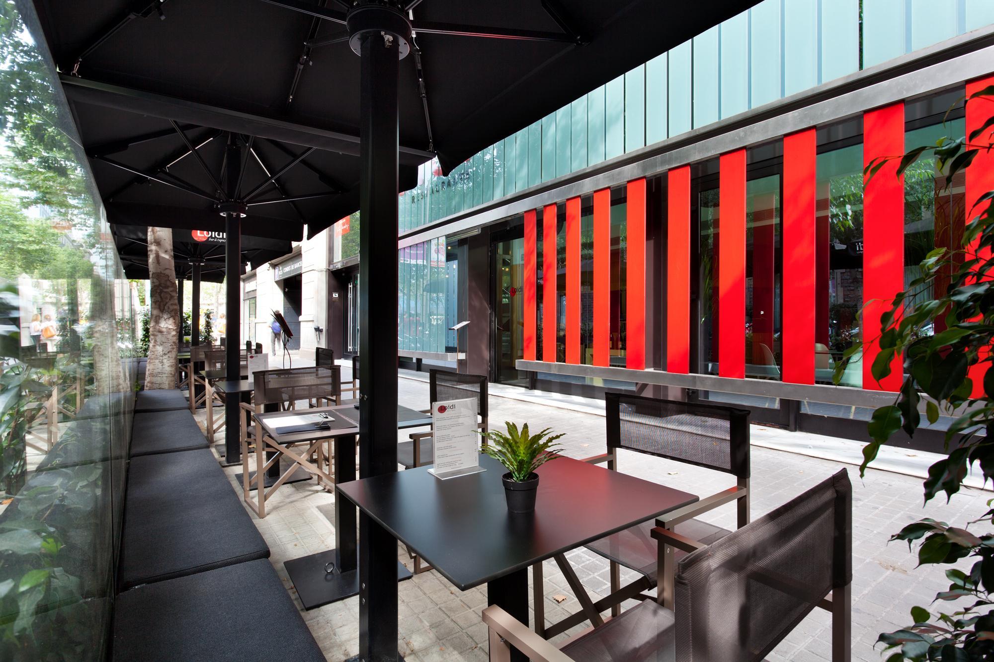 Hotel Condes De Barcelona Luaran gambar