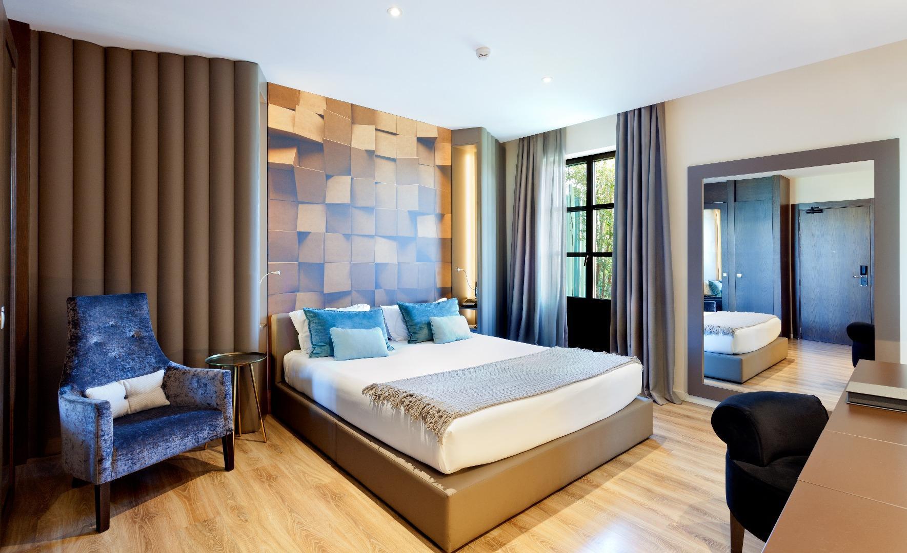 Hotel Condes De Barcelona Luaran gambar