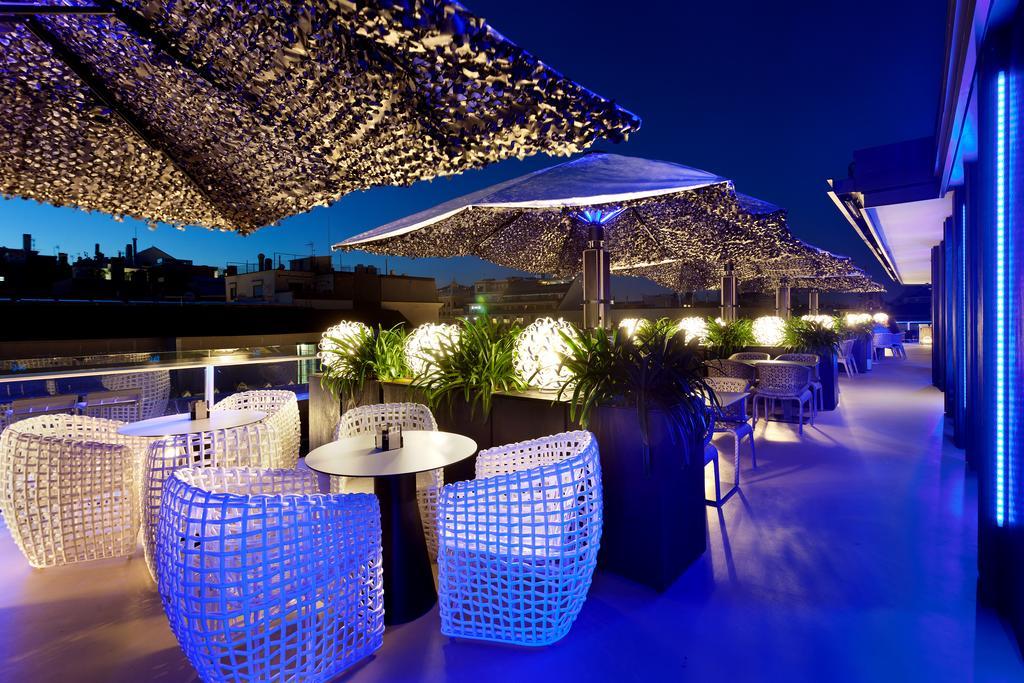 Hotel Condes De Barcelona Luaran gambar