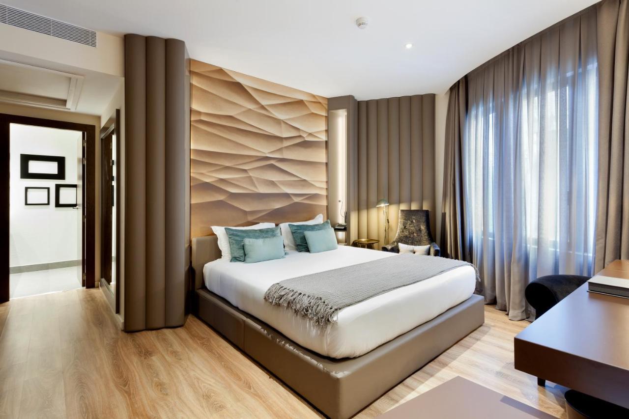 Hotel Condes De Barcelona Luaran gambar